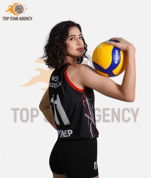 ZEYNEP ULKU 